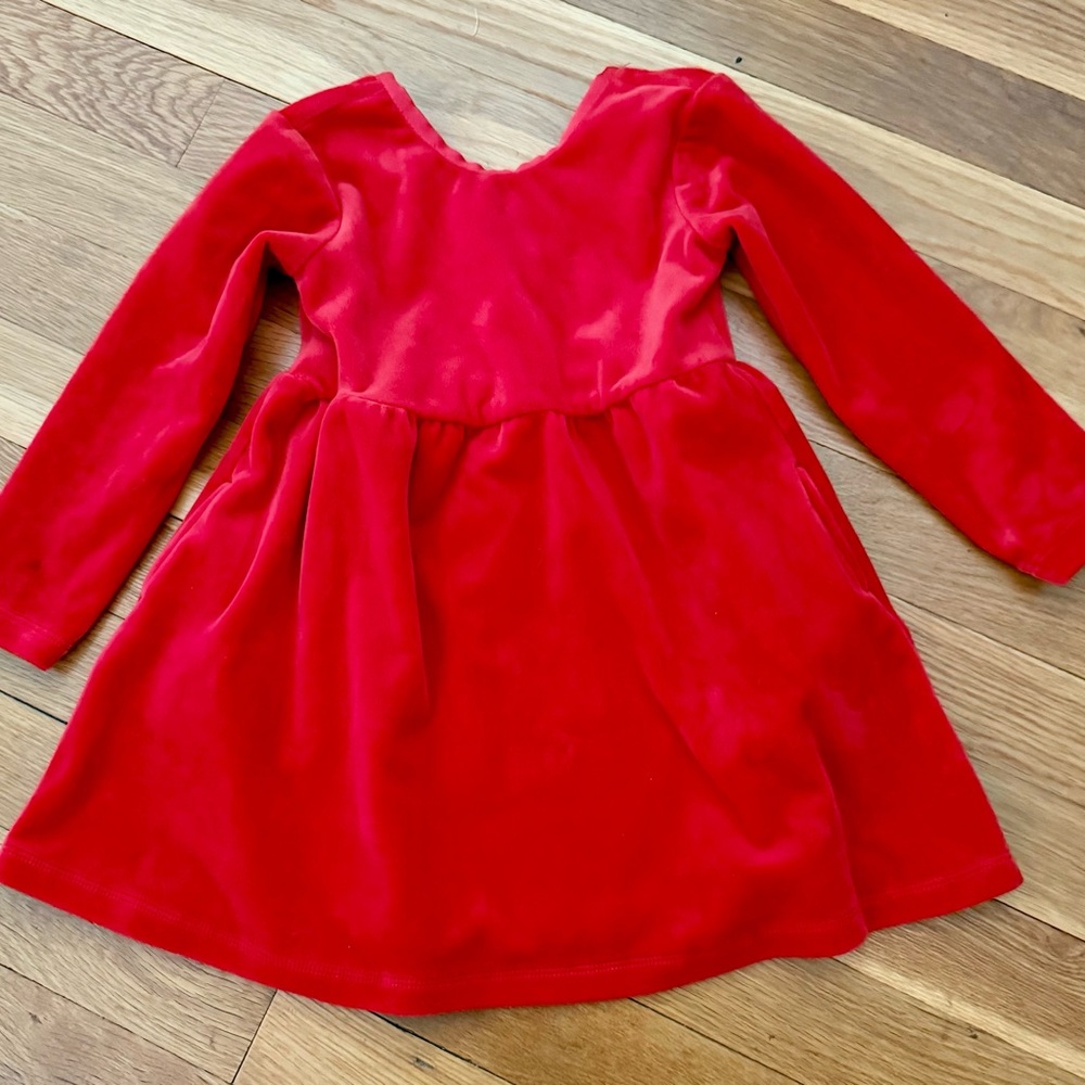 Hanna Andersson Girls’ 85/2T Red Velour Twirly Dress